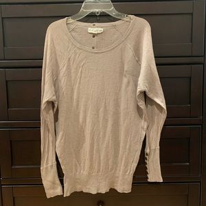 Long sleeved sweater